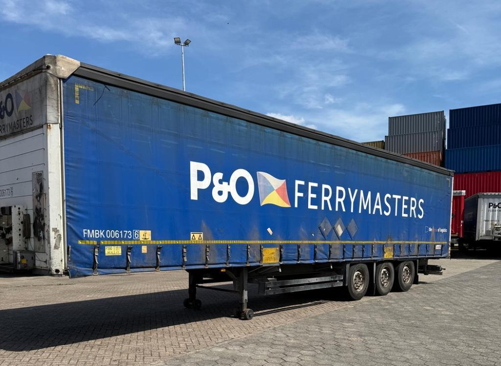 Schmitz Cargobull Trailer Curtainsider Sliding Roof Straight