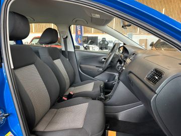 Volkswagen Polo V Trendline *2. Hand*Scheckheft*CD-Player*