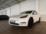 Tesla Model Y Long Range Dual AWD - Tesla Model Y in Bremen