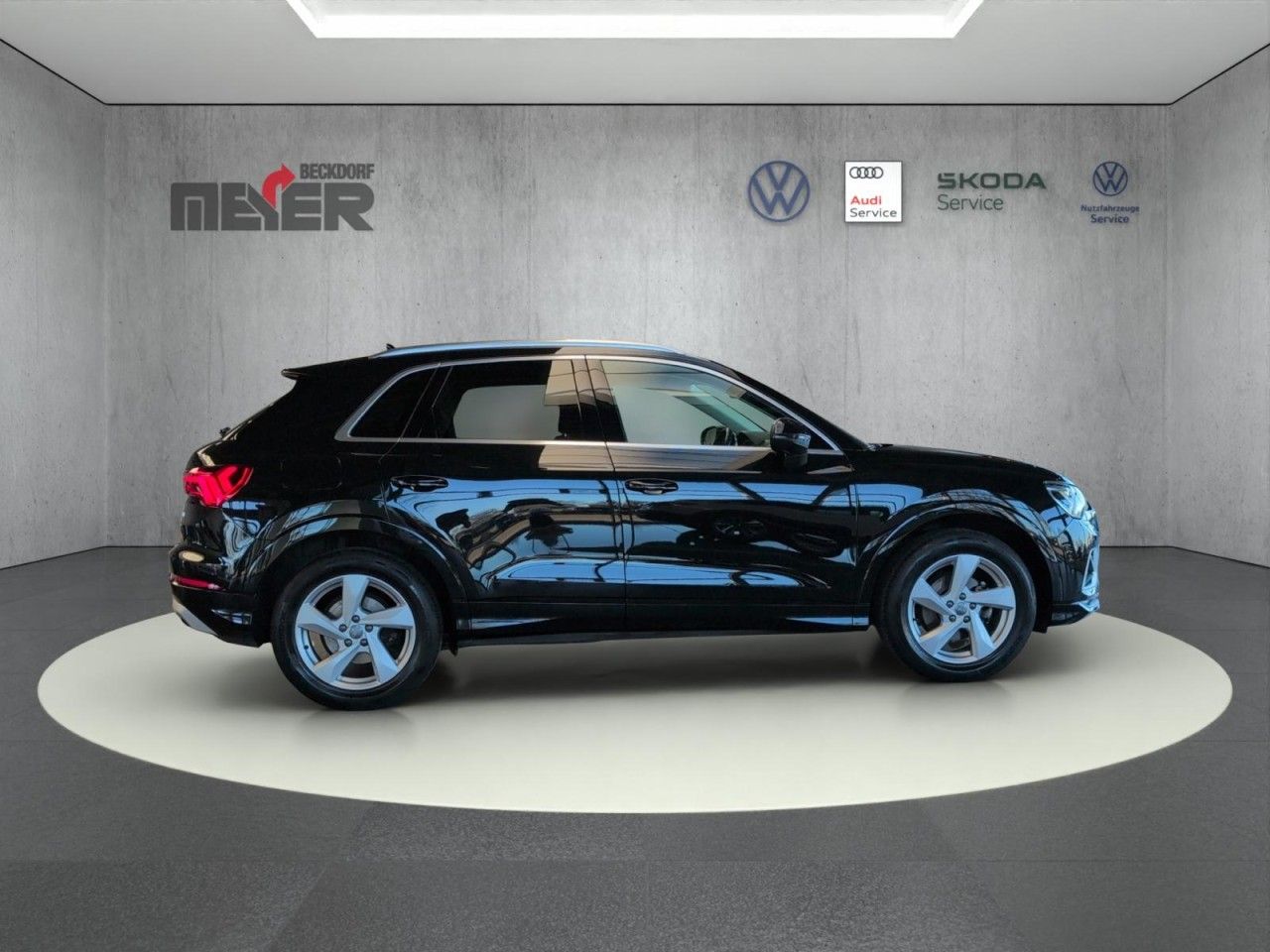 Q3 advanced 35 TFSI S tronic Klima Navi Leder