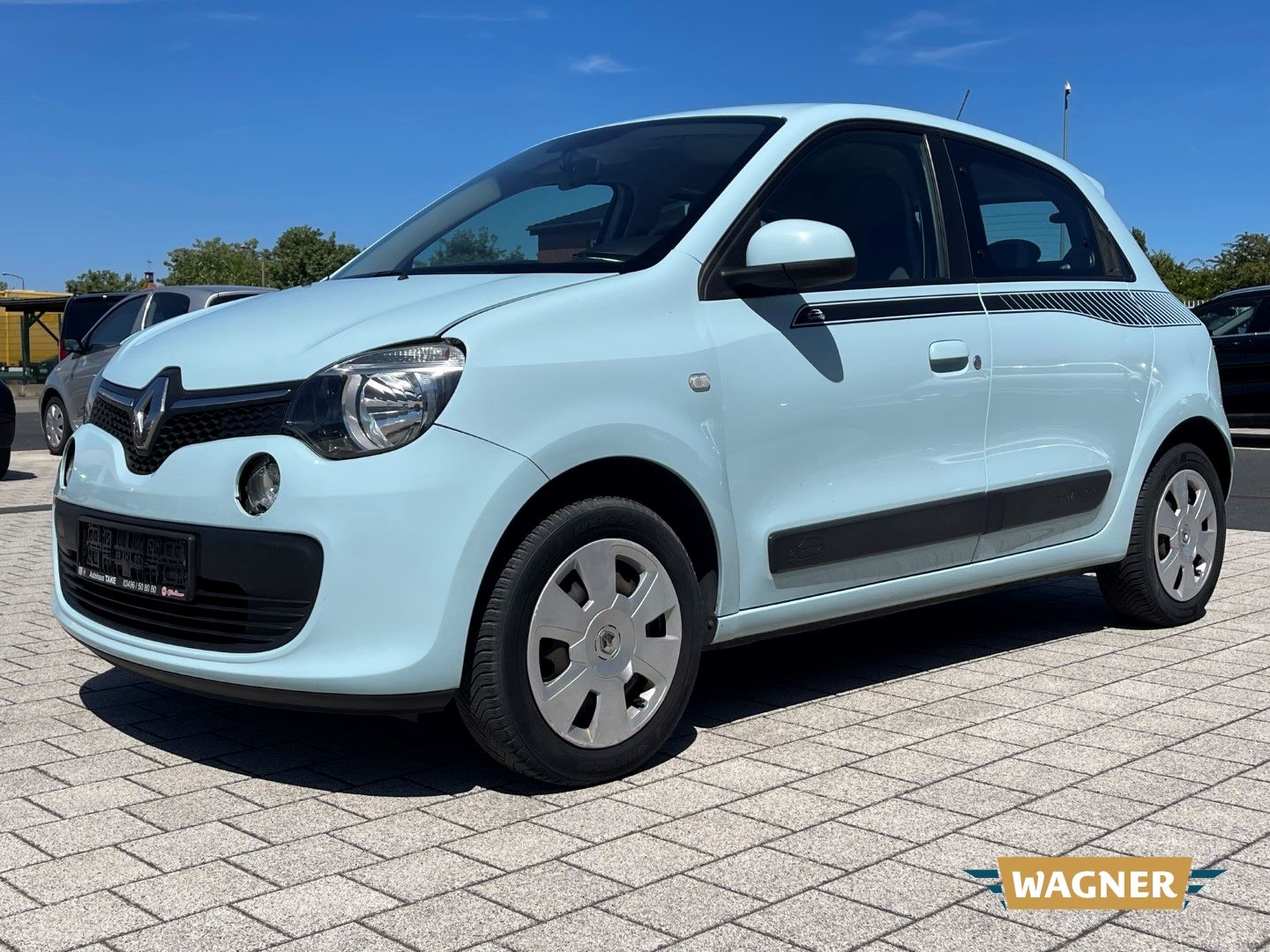 Fahrzeugabbildung Renault Twingo Dynamique leichter Frontschaden