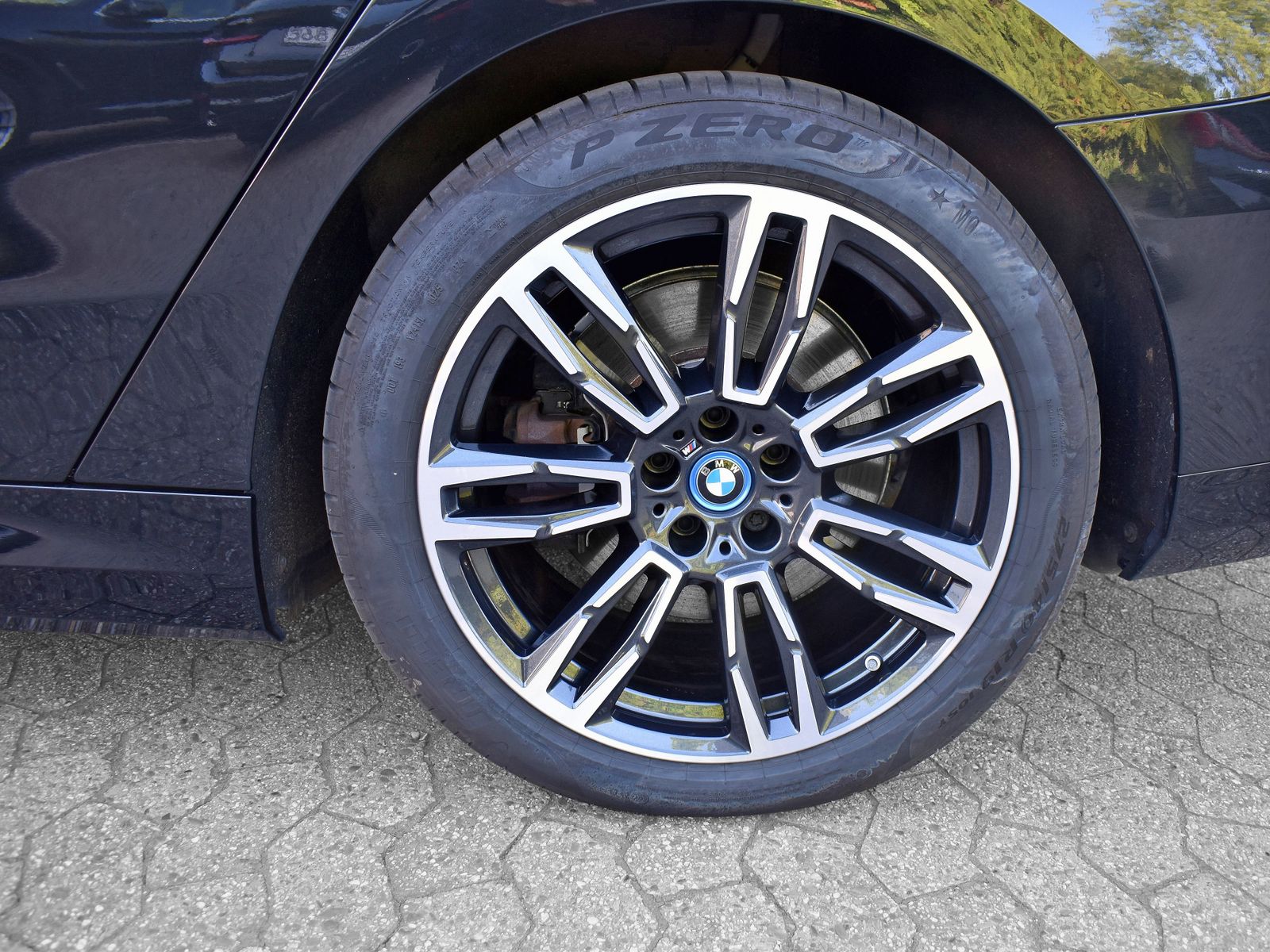 BMW i5 eDrive40 Touring M Sportpaket DAB LED AHK foto 4