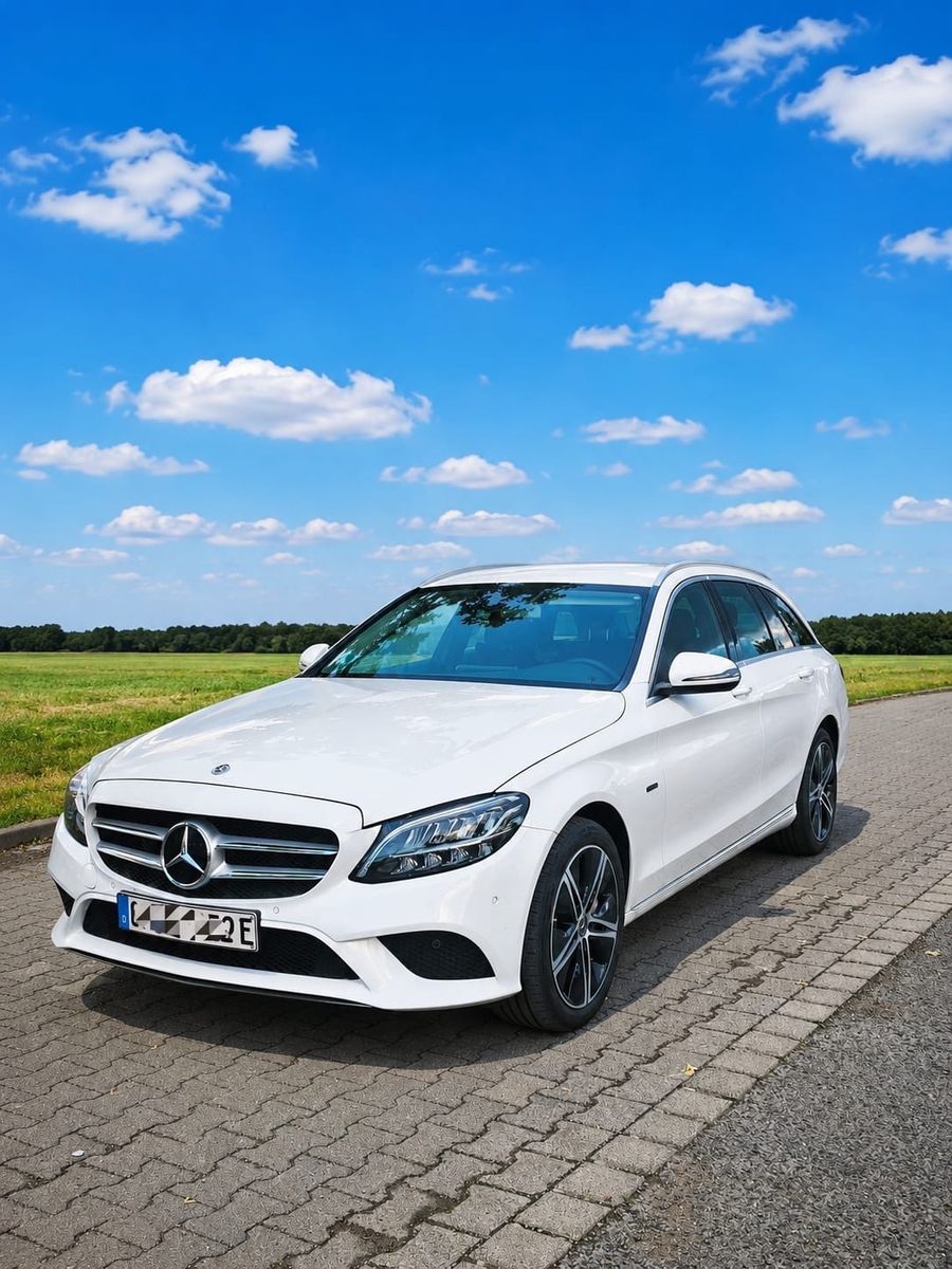 MERCEDES-BENZ C 300 de T Autom. -