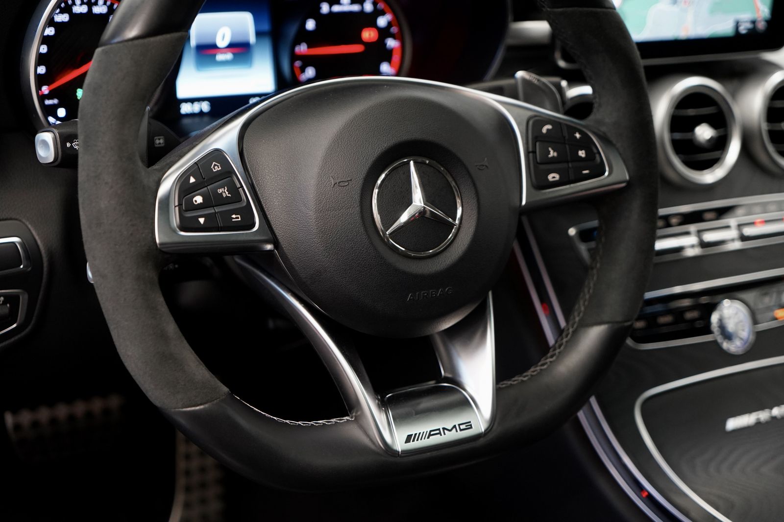 Mercedes Benz C 63 Amg