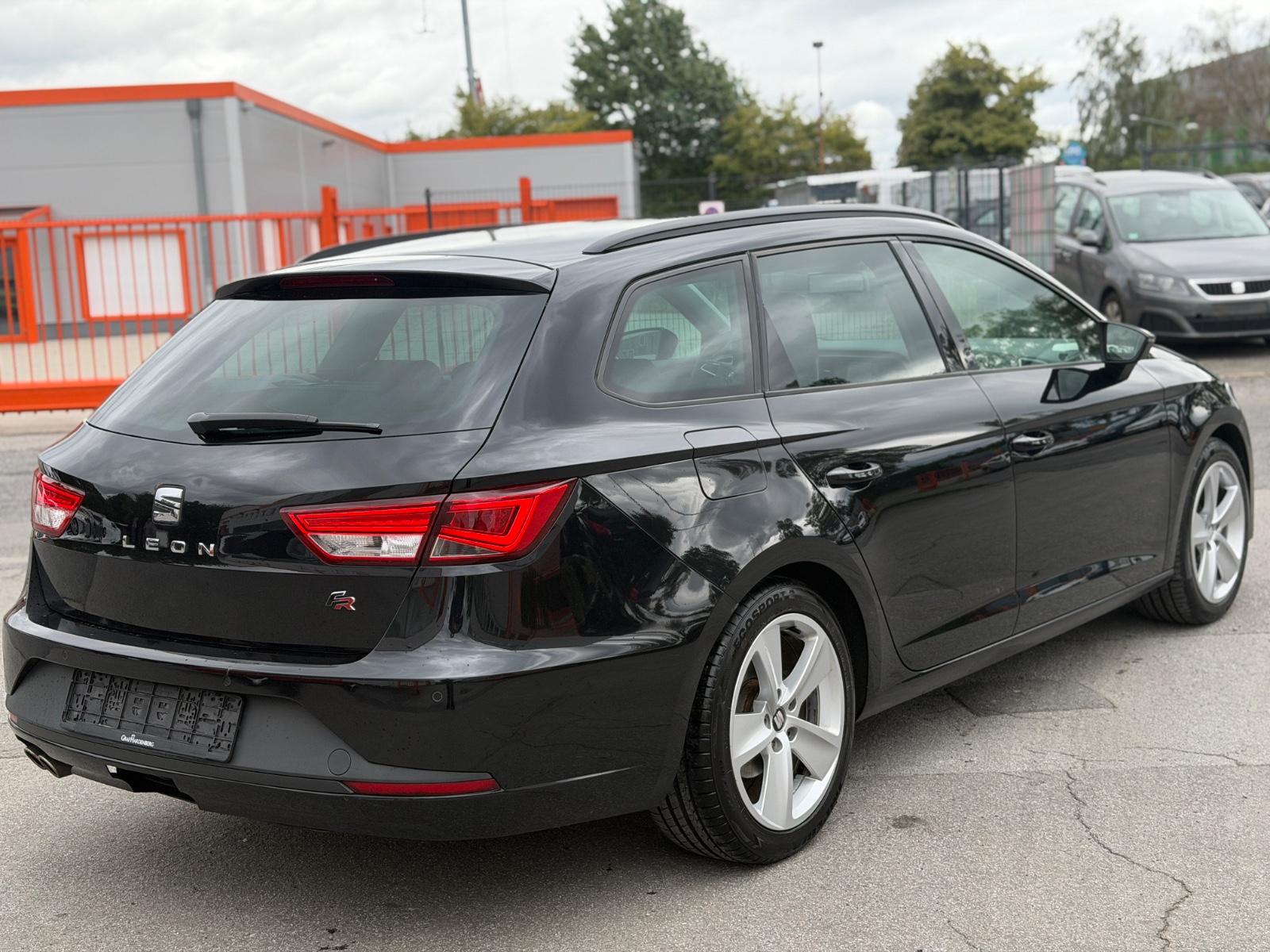 Seat Leon 2014 — photo 7