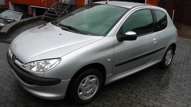 Peugeot 206  1,1Grand Filou Cool