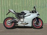 Ducati 899 Panigale mit LED Scheinwerfer - Offers