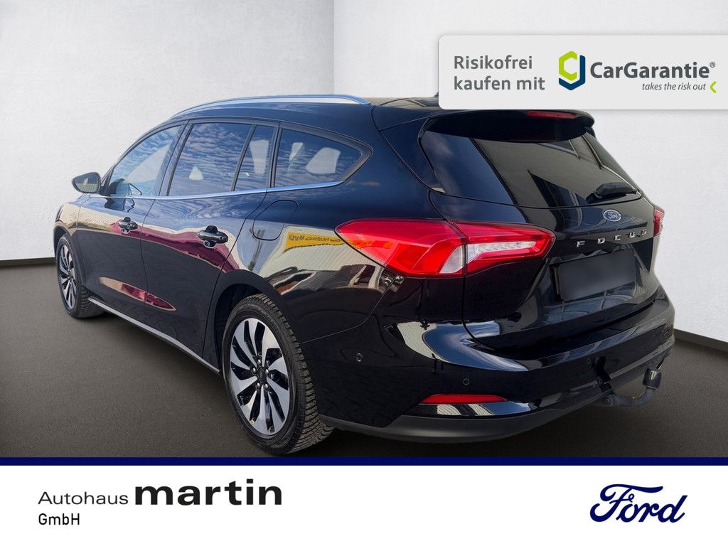 Fahrzeugabbildung Ford Focus 1.0 EcoBoost Cool&Connect Start/Stopp EURO