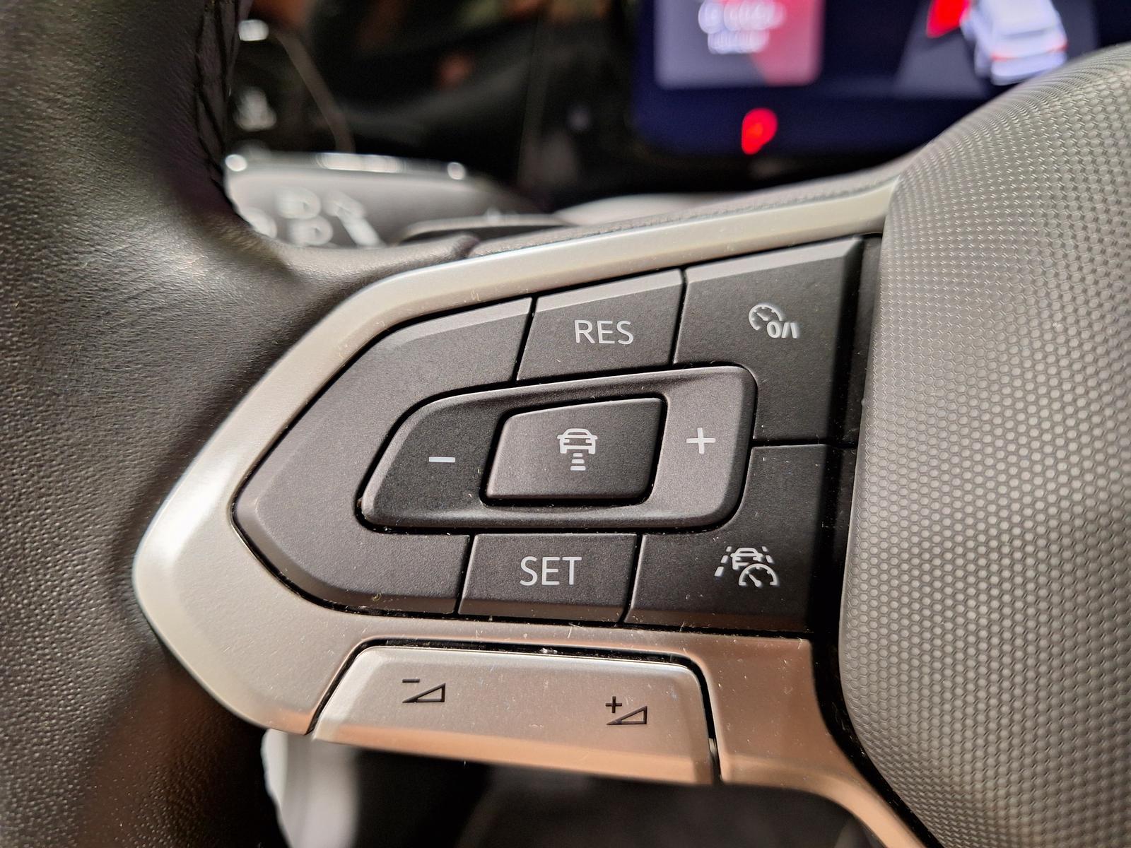 Volkswagen Golf Variant 2.0 TDI Life AHZV anklappbar ACC 5, миниатюра 27