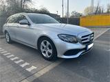 Mercedes-Benz Günstigster (!) E 220 d T vom 2017 mit TÜV - : Automatik, Günstig