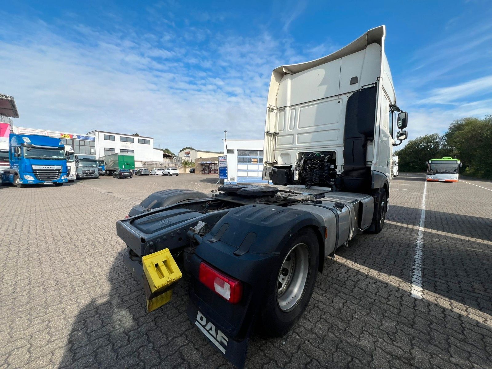 Fahrzeugabbildung DAF XF 480 FT SSC, Retarder