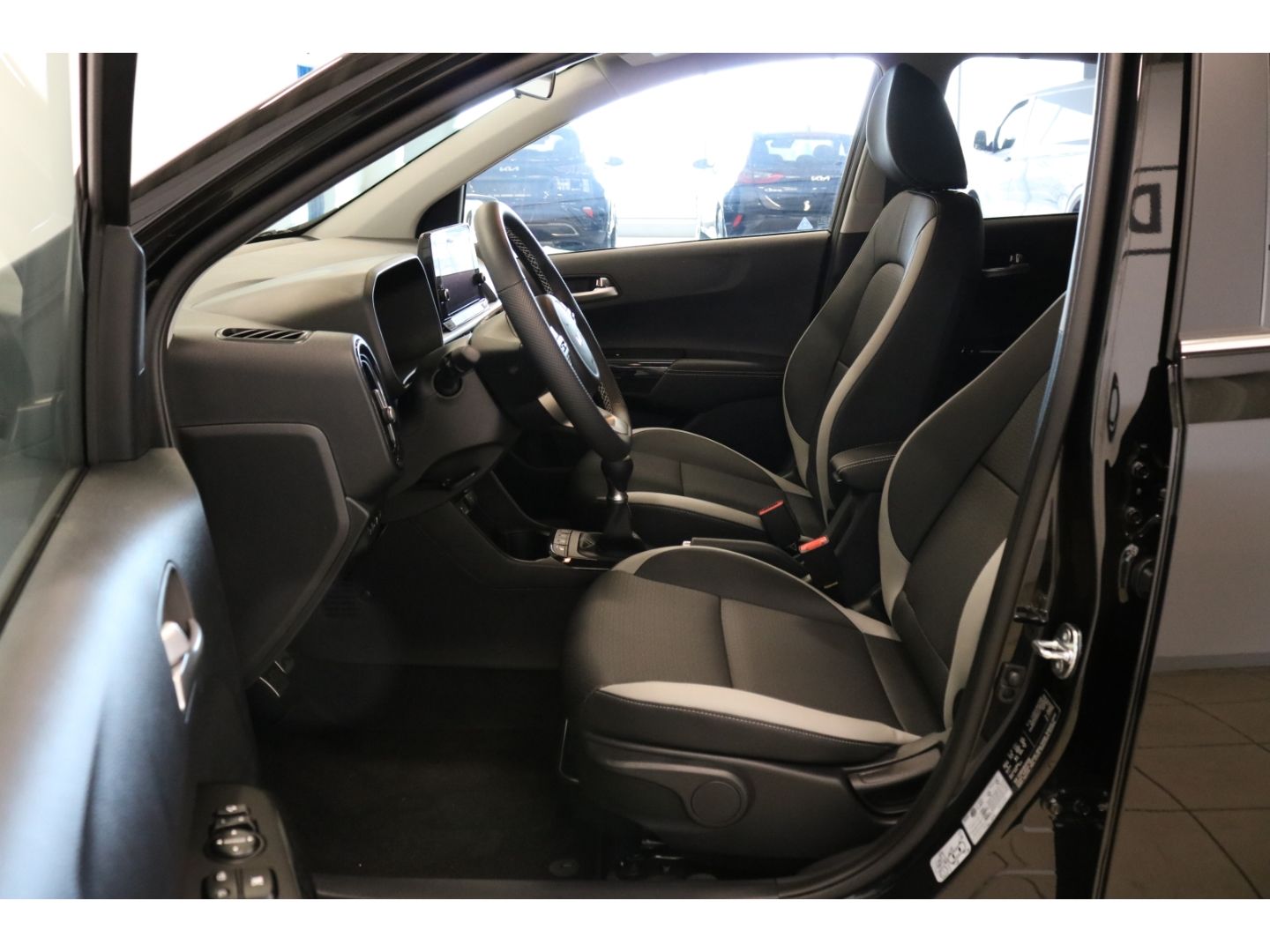 Fahrzeugabbildung Kia Picanto GT-Line 1.2 LED Navi Kamera Induktion