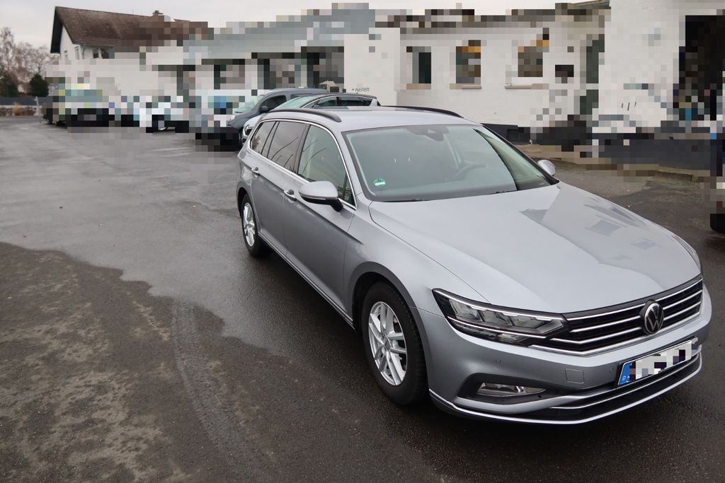 Image of Volkswagen Passat Variant