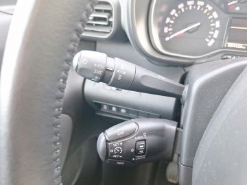 Citroën Berlingo Feel 1.5 BHDi 130 °AHK°PDC°SHZ°Tempomat