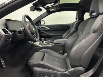 BMW M4 - 4