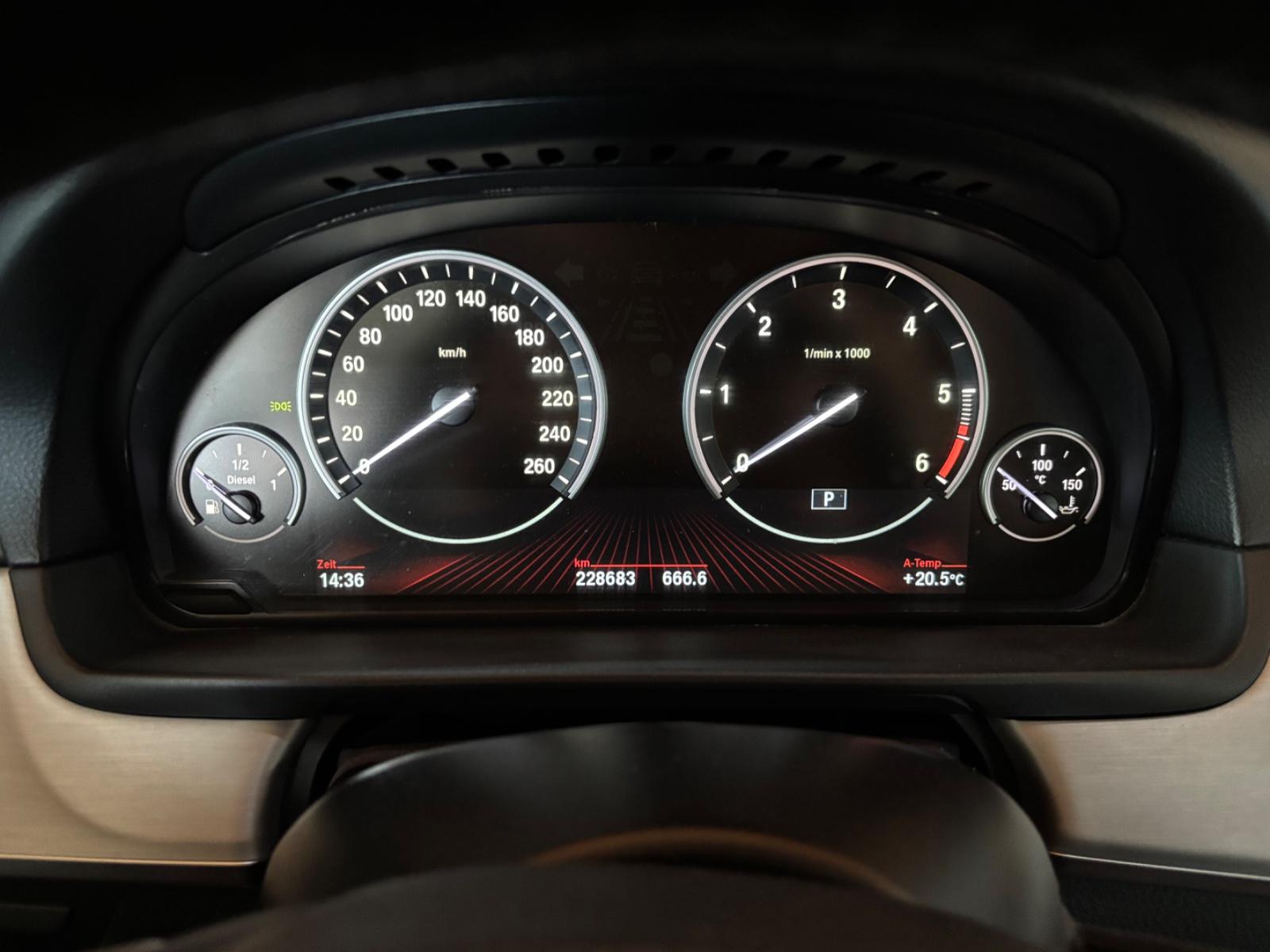 BMW 530d xDrive Touring mit Standheizung