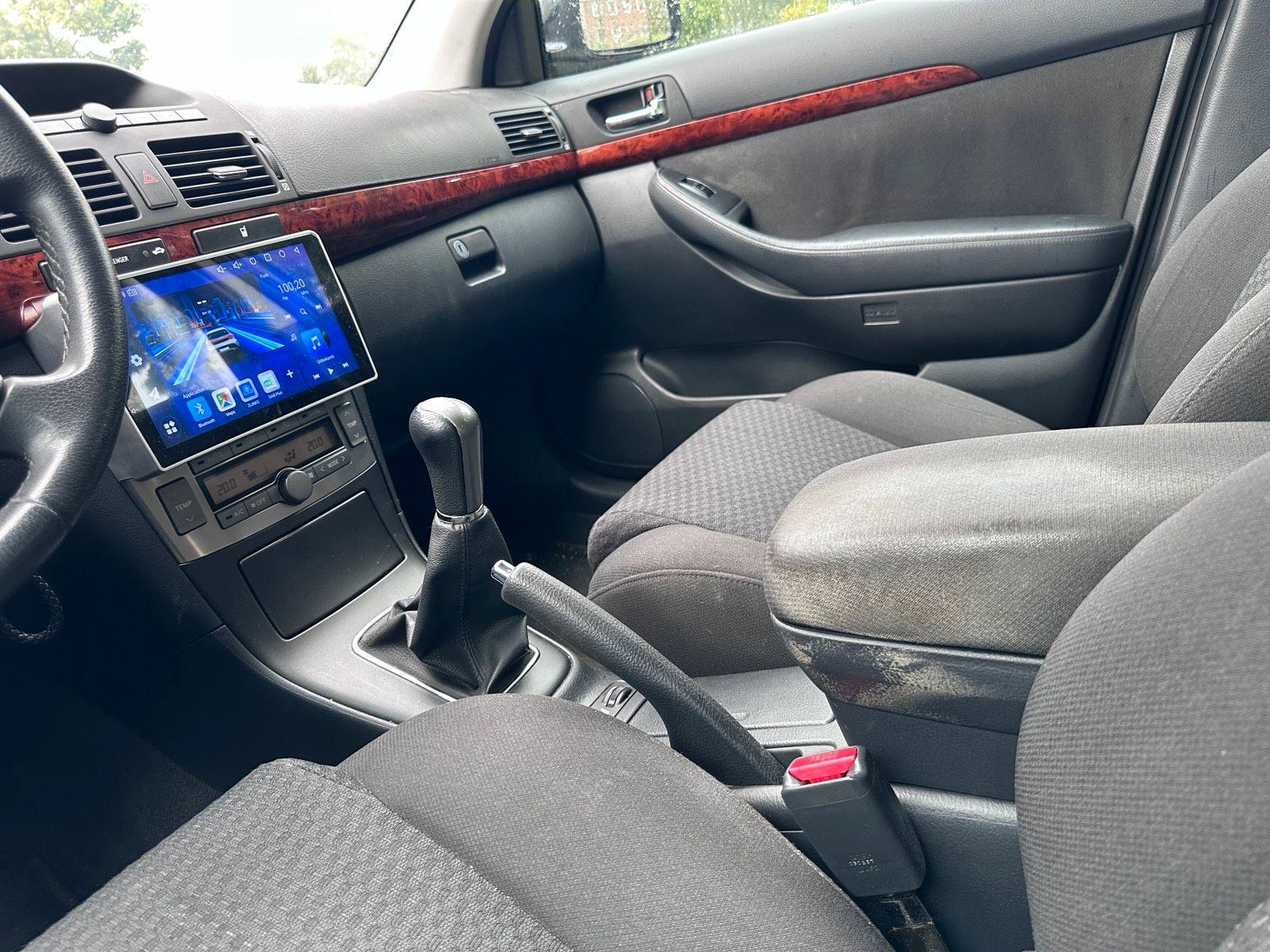 Toyota Avensis 2004 — photo 10