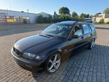 BMW 320i touring*KLIMAAUTOMATIK*AHK*SCHIEBEDACH - BMW 320 aus 2000: Kombi, 320i