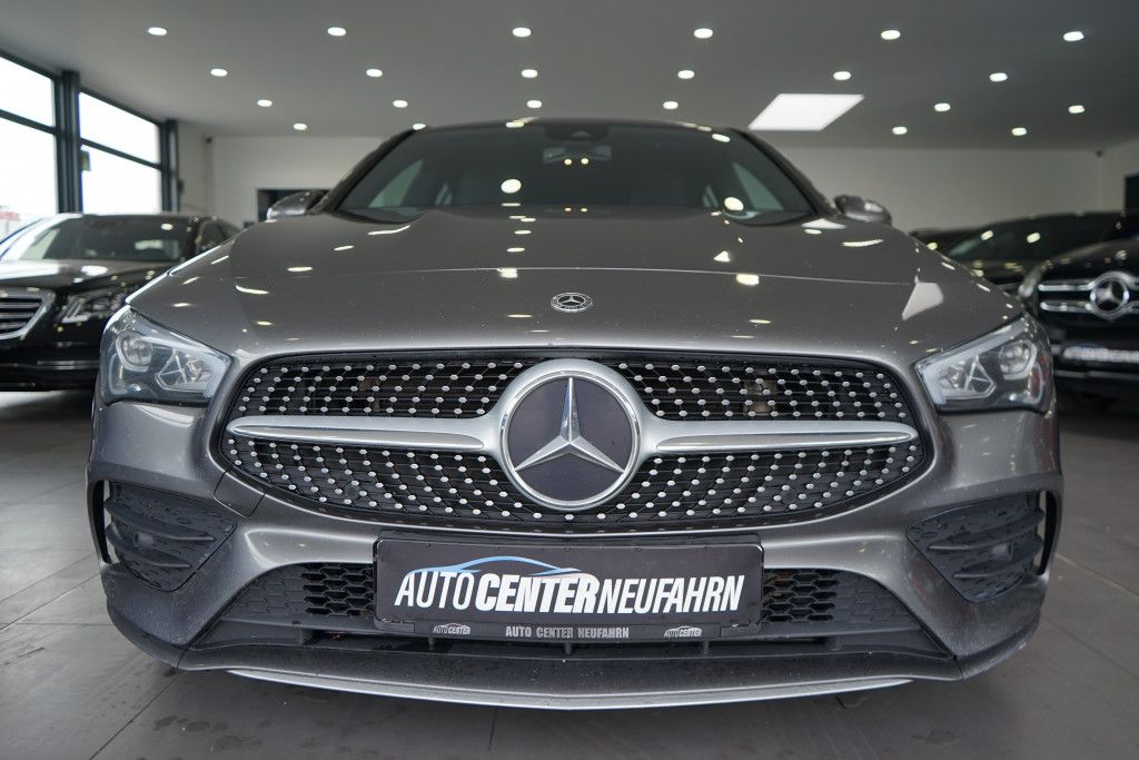 MERCEDES-BENZ CLA 220