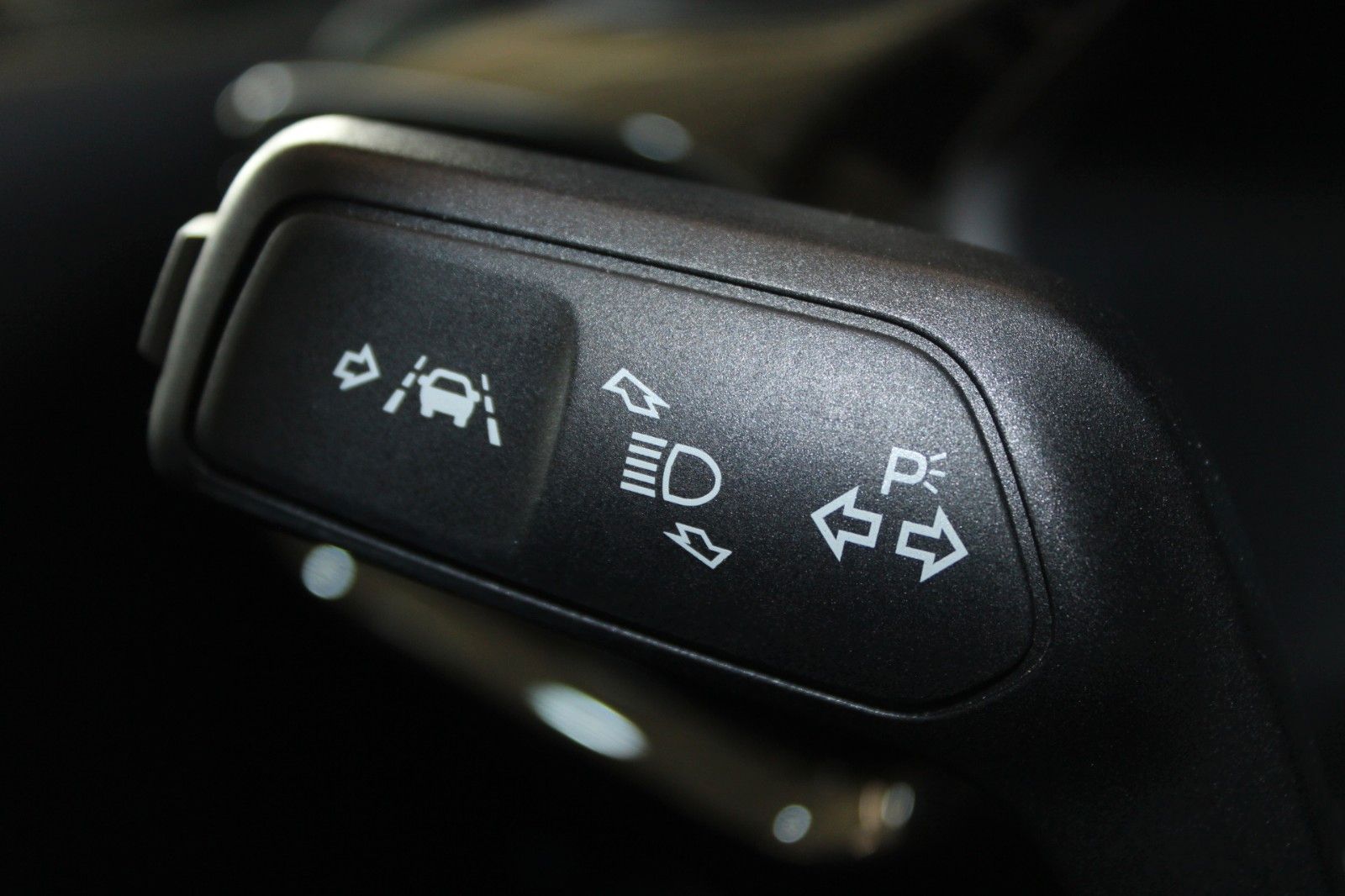 Fahrzeugabbildung Ford Fiesta ST-Line X LED NAVI B&O DAB WinterPaket