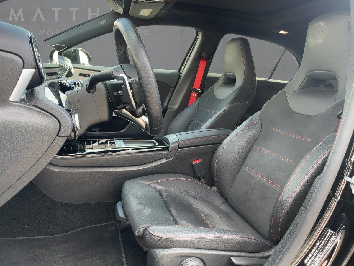 Fahrzeugabbildung Mercedes-Benz A 35 4M AMG/Night/Pano/Kamera/Burm.