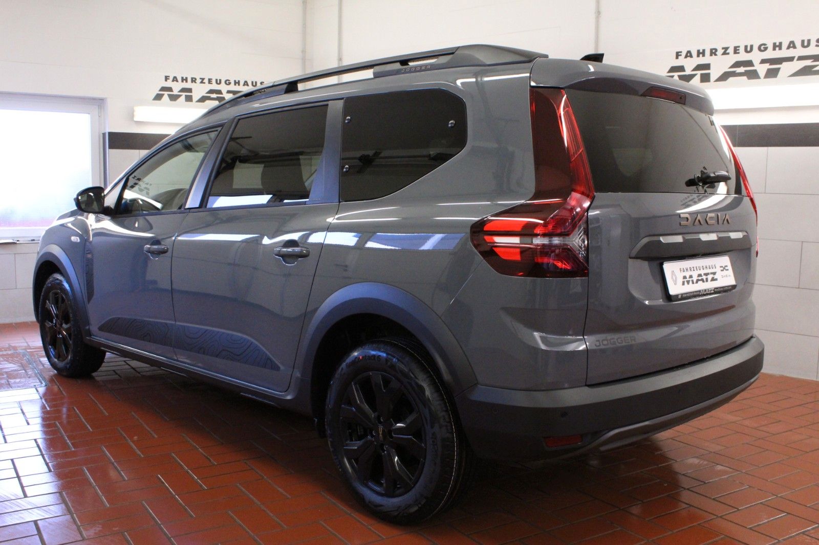 Fahrzeugabbildung Dacia Jogger Eco-G 100 Extreme+ 7-Sitzer