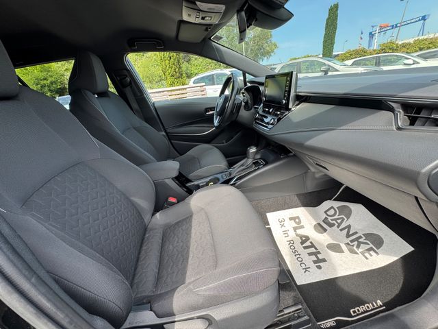 Toyota Corolla  Touring Sports Hybrid Club