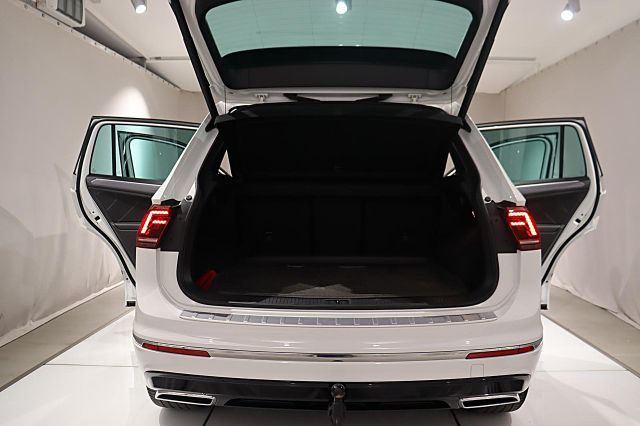 Tiguan 2.0 TSI 4Motion R-Line Pano Dynaudio Lede