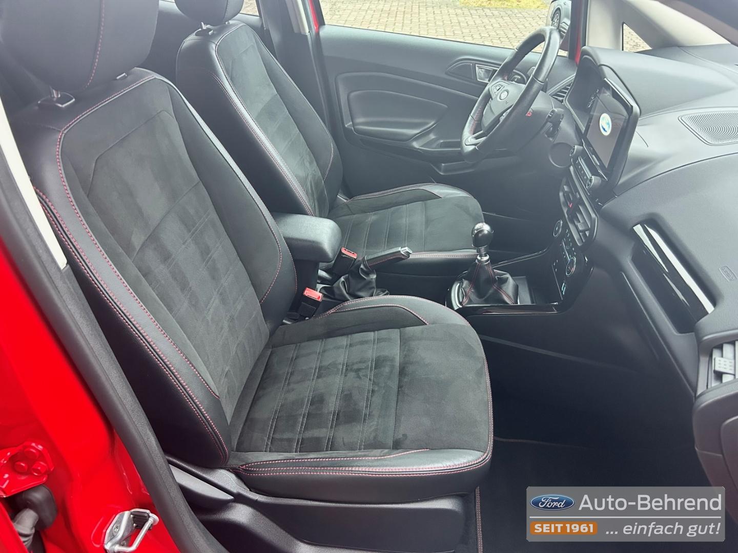 Ford EcoSport ST-Line Winterpaket AHK Navigation Teil