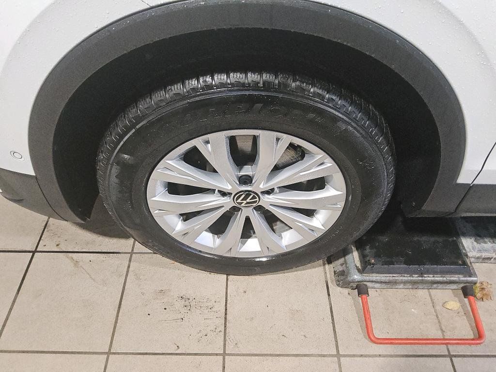 Fahrzeugabbildung Volkswagen Tiguan Allspace Life TDI *Standhzg*Navi*Cam*LED*