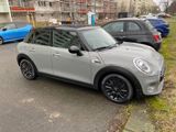 MINI Cooper 5-Türer mit Panoramadach - MINI MINI: Teilleder, Panoramadach