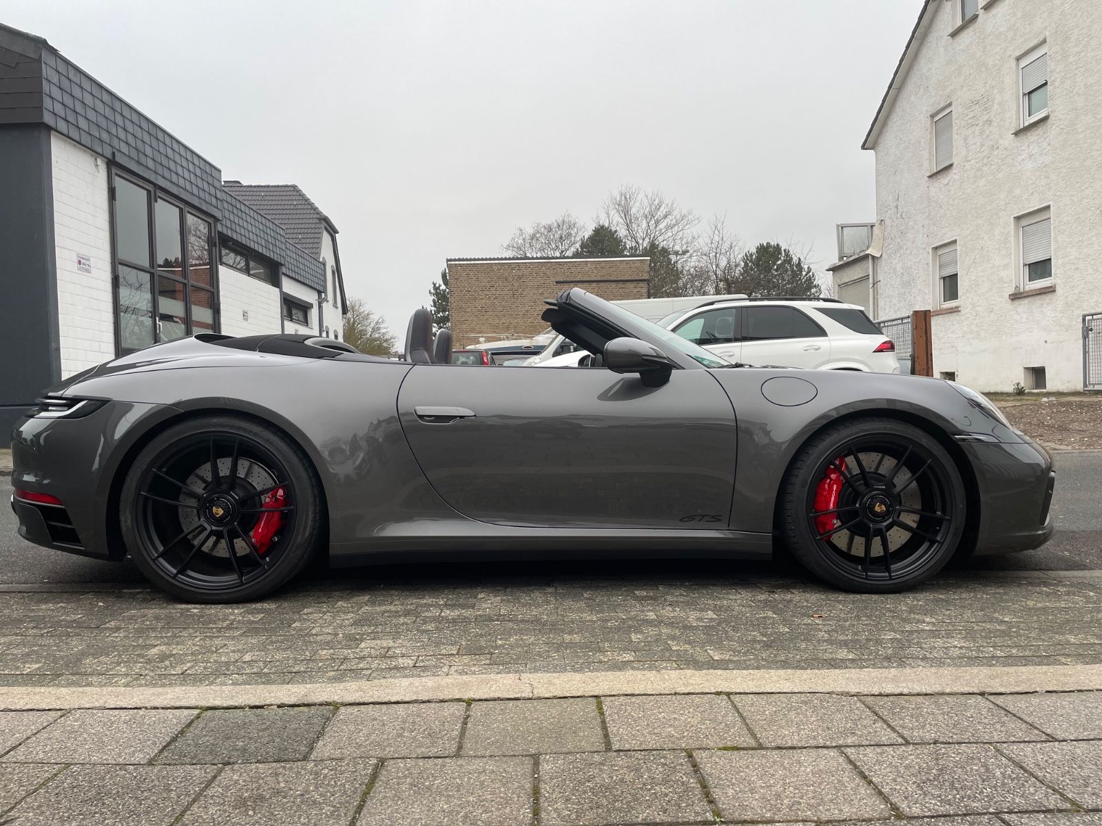 Fahrzeugabbildung Porsche 992 911 Carrera GTS Cabrio |Matrix|Bose|Carbon|