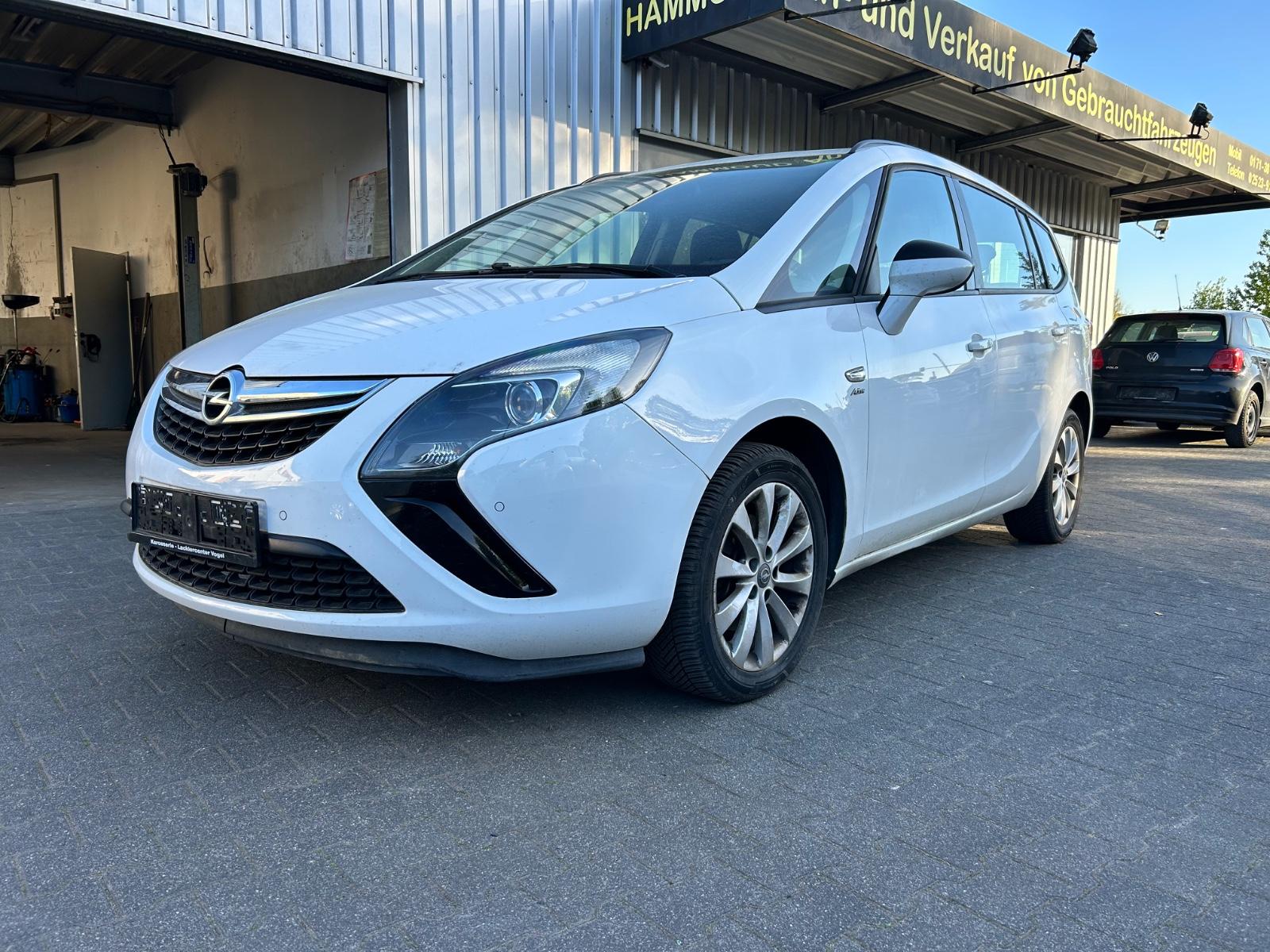 Opel Zafira C Tourer Active