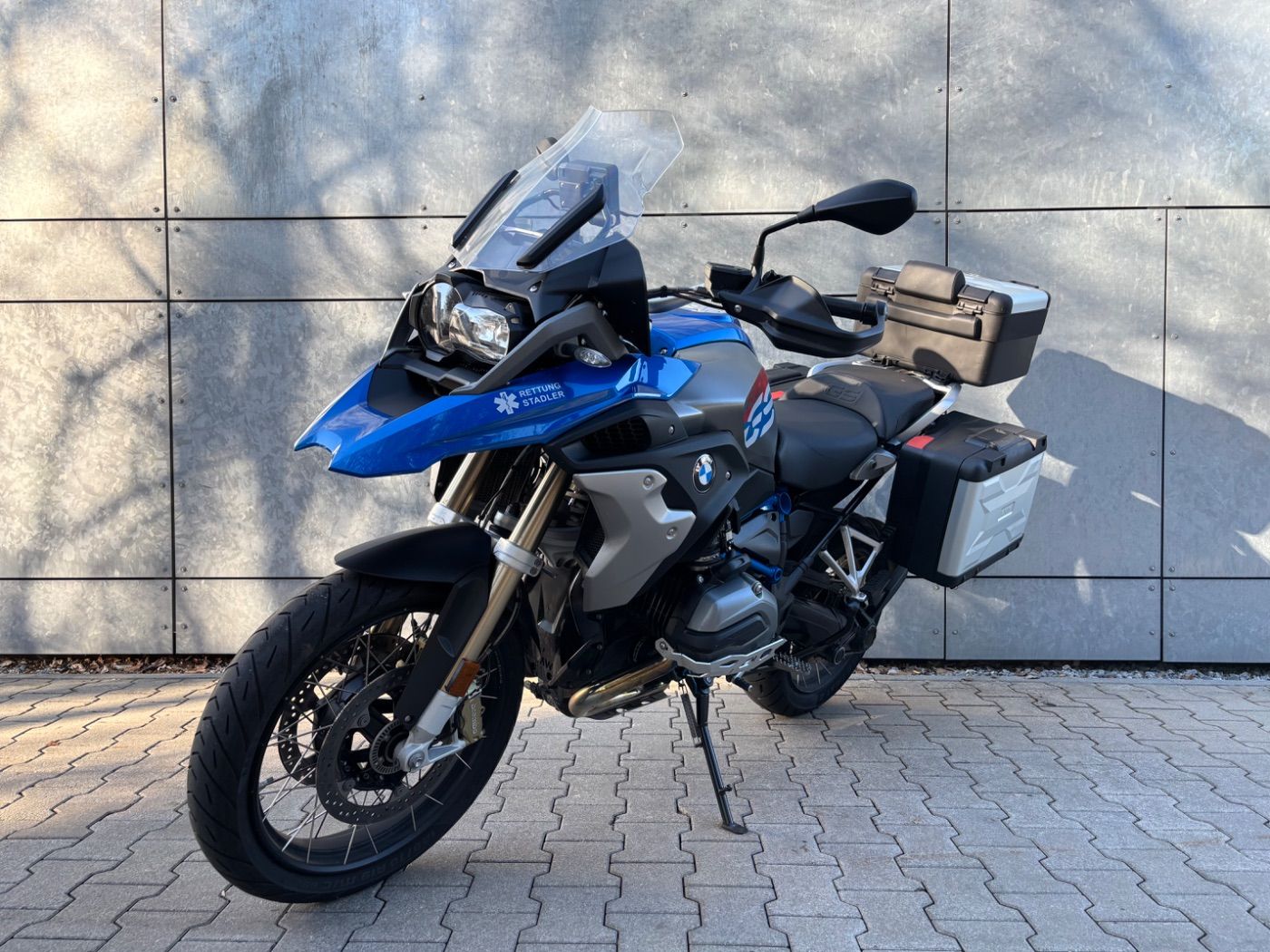 Fahrzeugabbildung BMW R 1200 GS Rallye 3 Pakete Connectivity Kofferset