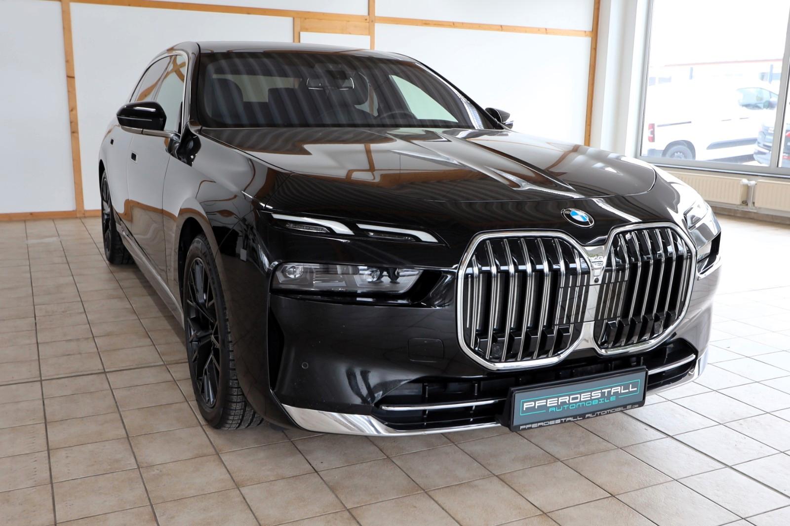 BMW 740d xDrive Design Pure Excellence Innovations-P