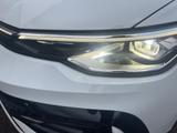 Volkswagen Golf 1.5 l eTSI DSG R-Line HeadUp AHK Navi LM - Volkswagen Golf Neuwagen: R
