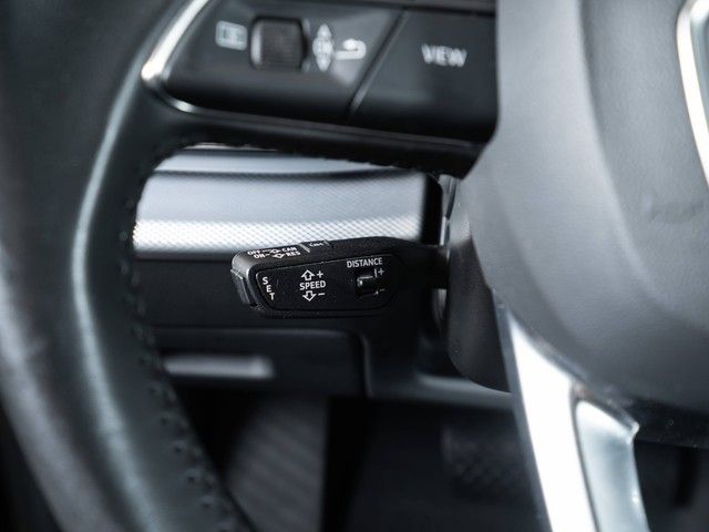 Q8 S line 50 TDI quattro HEAD-UP+MATRIX+AHK+PANO