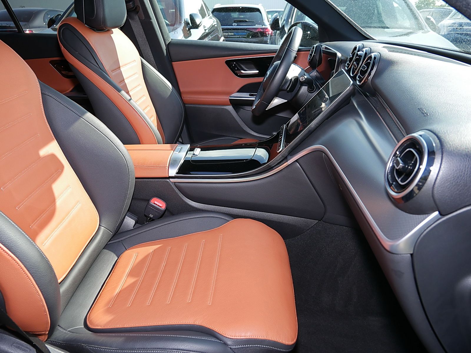 Mercedes-Benz GLC 300 e 4MATIC Avantgarde Ambiente-Licht LED foto 5