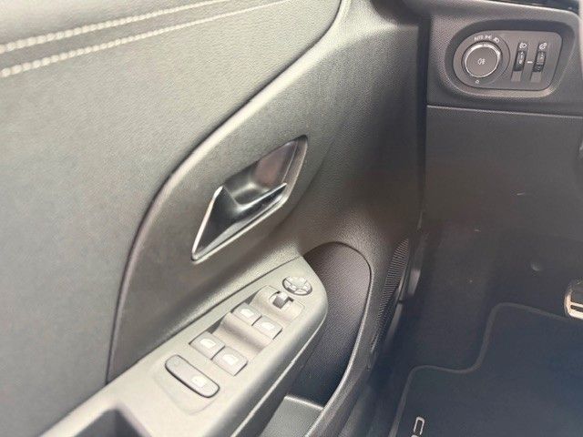 Fahrzeugabbildung Opel Corsa F GS 100PS Automatik/Kamera/LED!