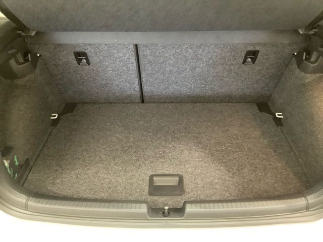 Polo Comfortline 1,0 l 59 kW Klima, SHZ, Kamera