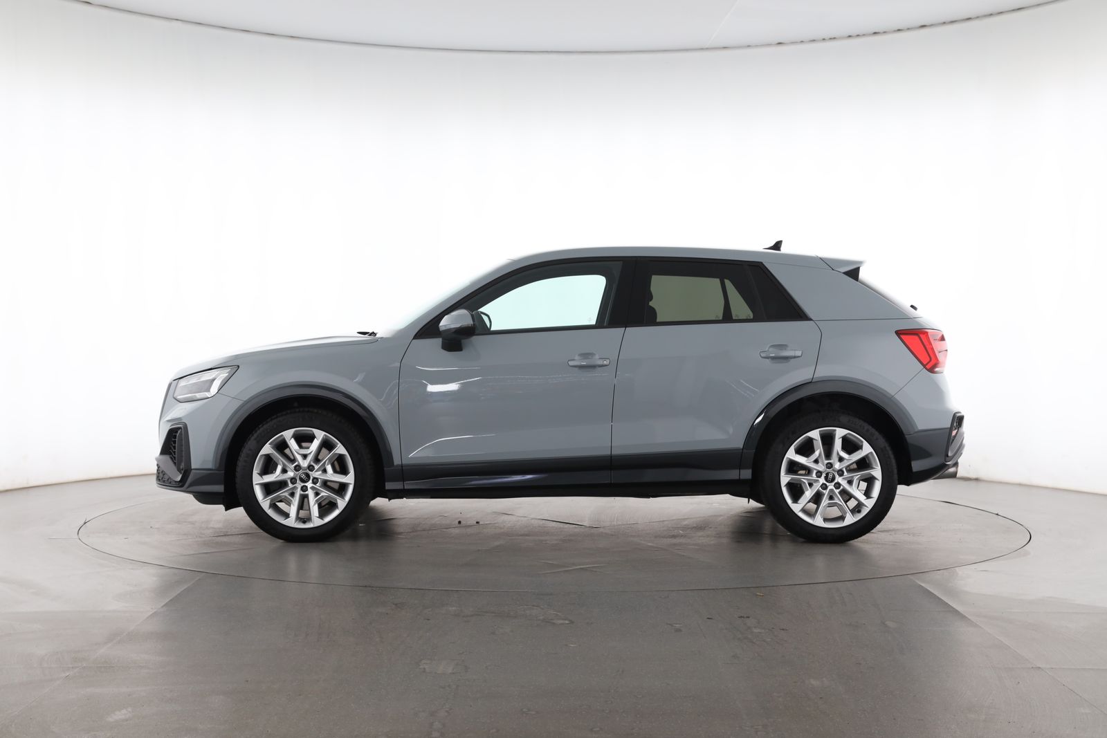 Audi SQ2 - Bild 3