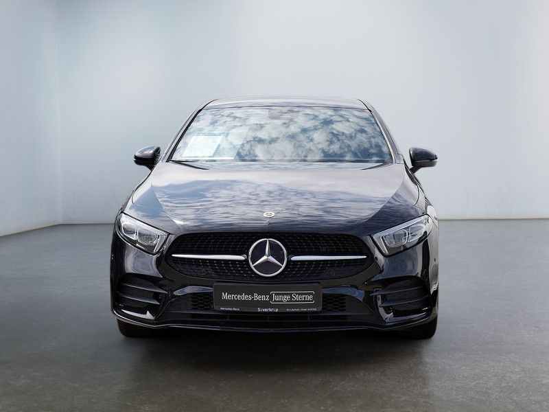 Mercedes-Benz A 250 e AMG Night Ambeint Navi LED CarPlay SHZ foto 4