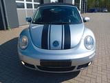 Volkswagen Beetle,SZH,KLIMA,ALU,PDC, TÜV bis 01.28,Serv Neu - silberne Volkswagen Beetle