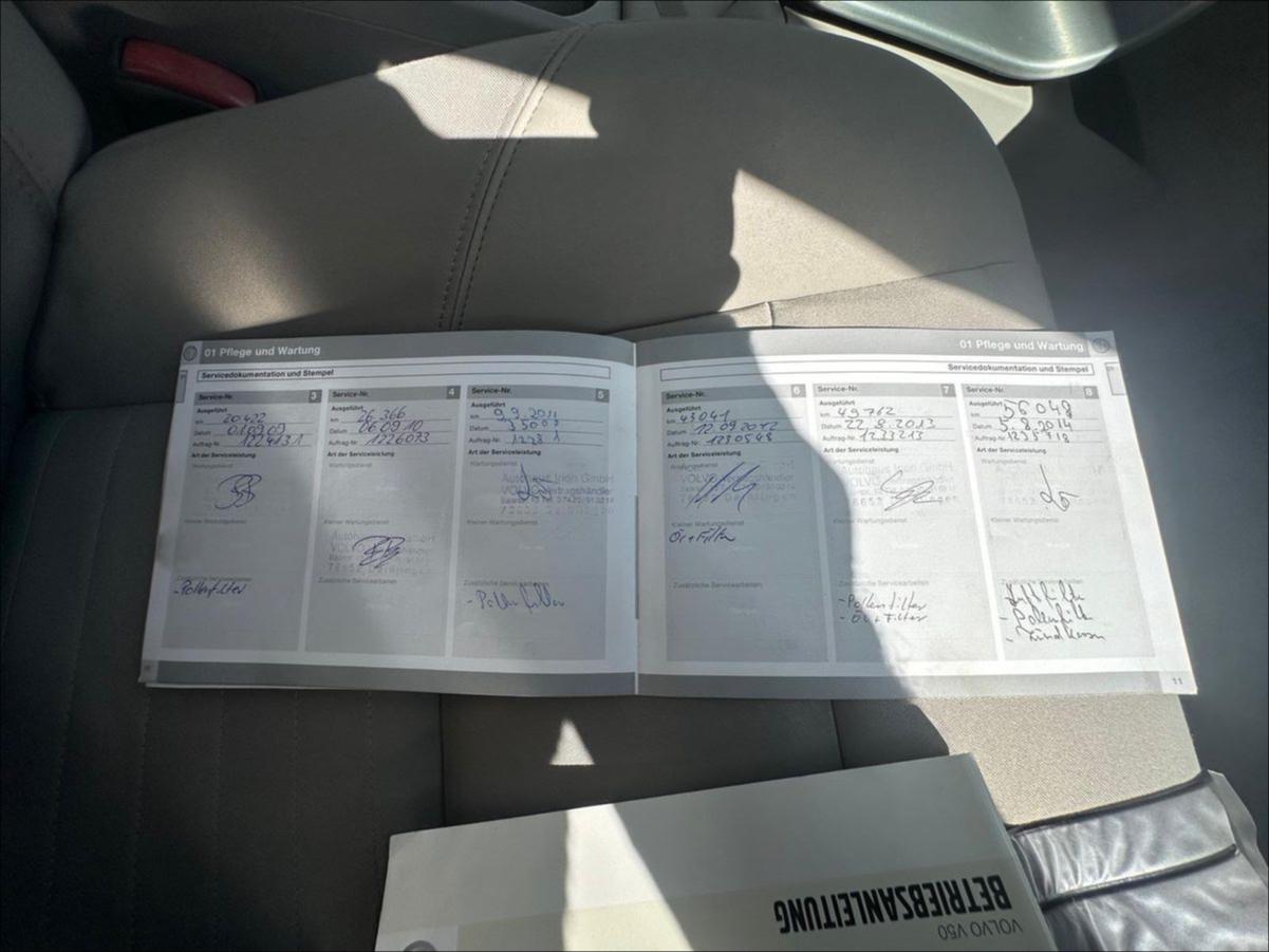 Volvo V50 2006 — photo 18