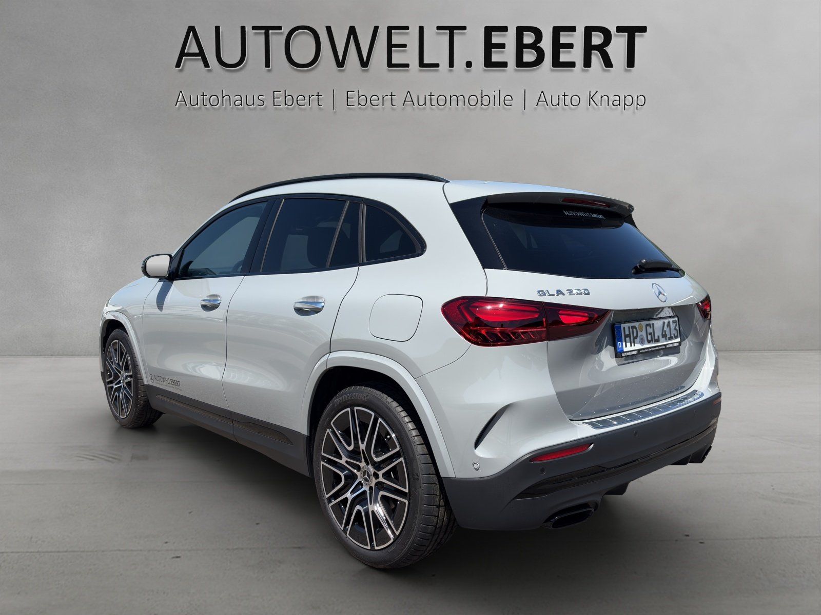 Fahrzeugabbildung Mercedes-Benz GLA 200 AMG 360° Distr Burm AHK Pano Sitzklima