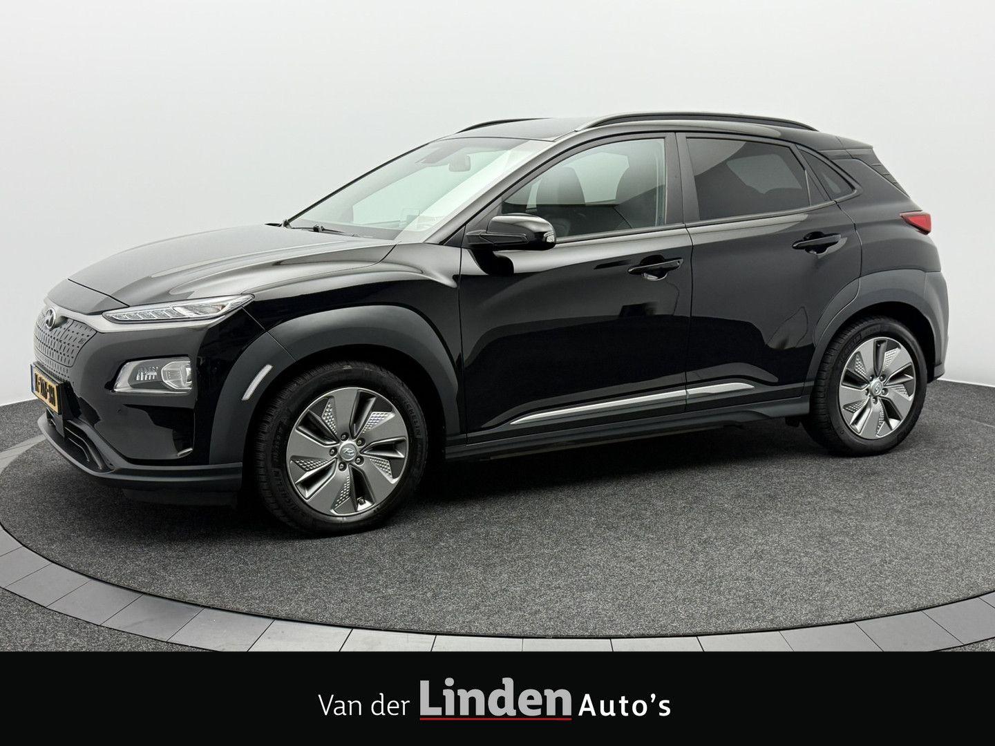 Hyundai Kona EV Premium 64 kWh 3- Fase SOH 95,4% | Warmt