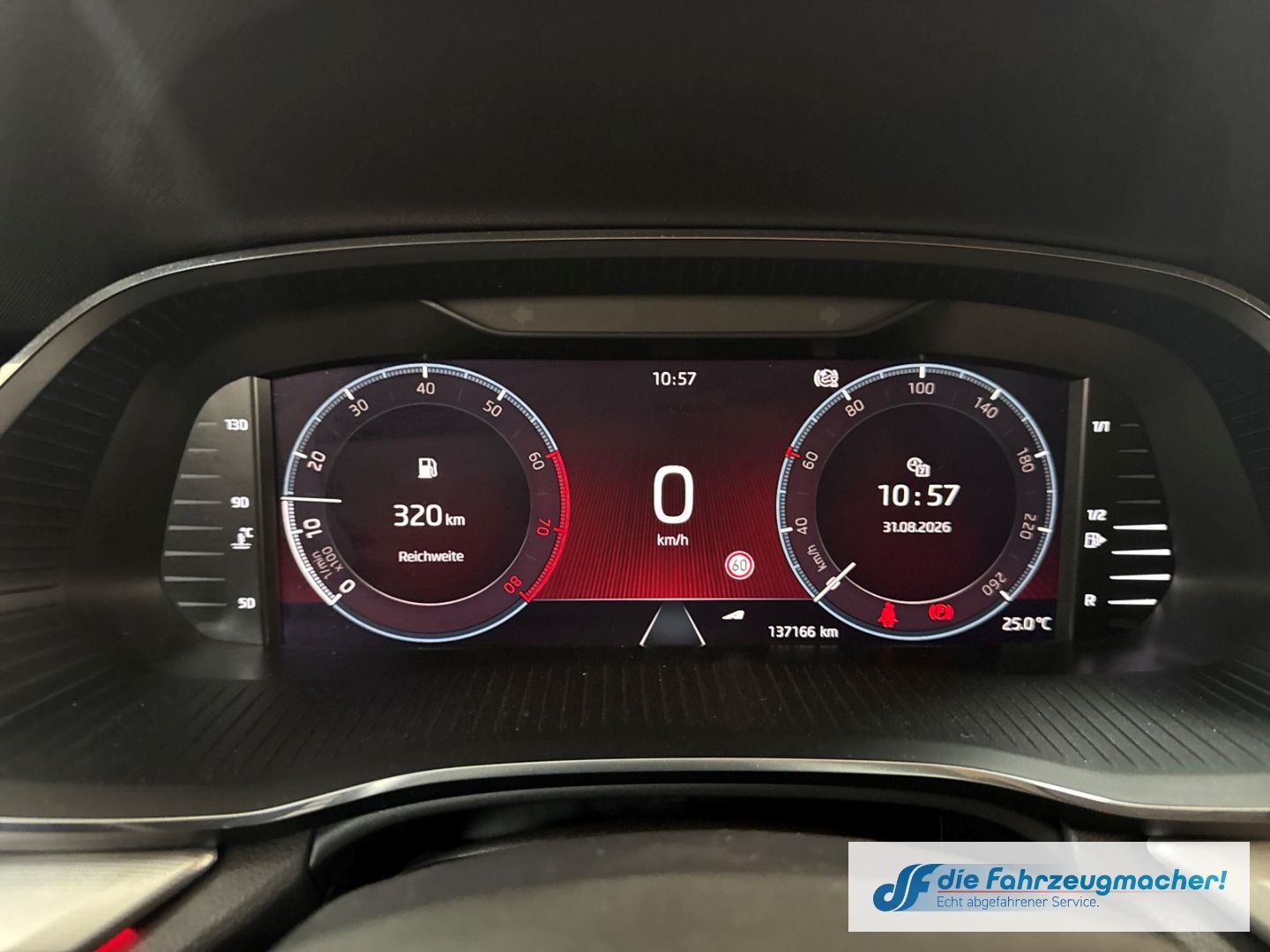 Fahrzeugabbildung SKODA Octavia Combi Clever Navi Digitales Cockpit LED