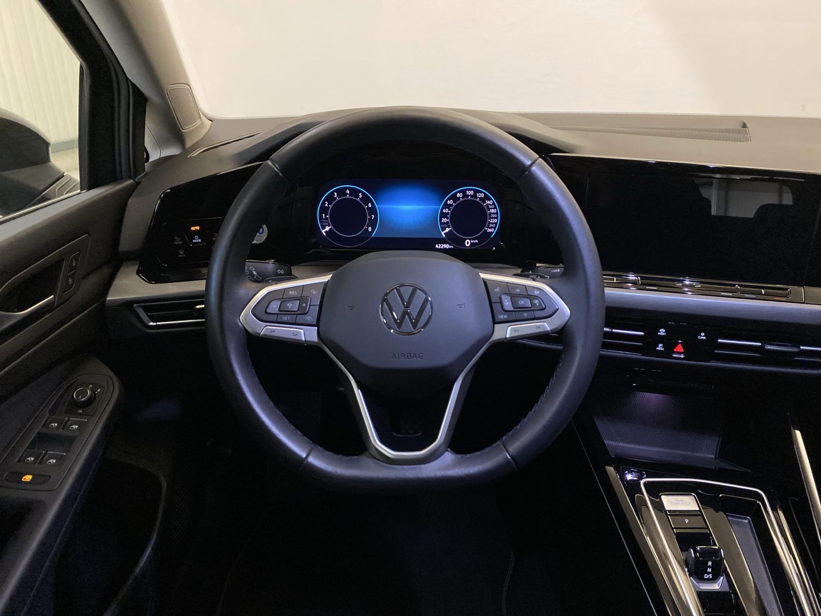 Volkswagen Golf - Bild 6