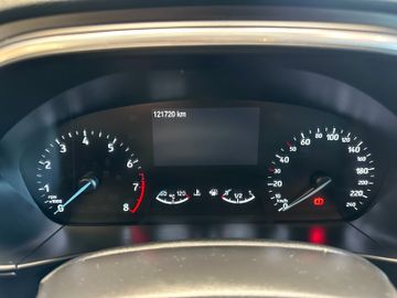 MYAUTOCENTER – Gebraucht- und Jahreswagen mit Werkstattservice in Pfaffenhofen Ford Focus 1,5 EcoBoost Titanium