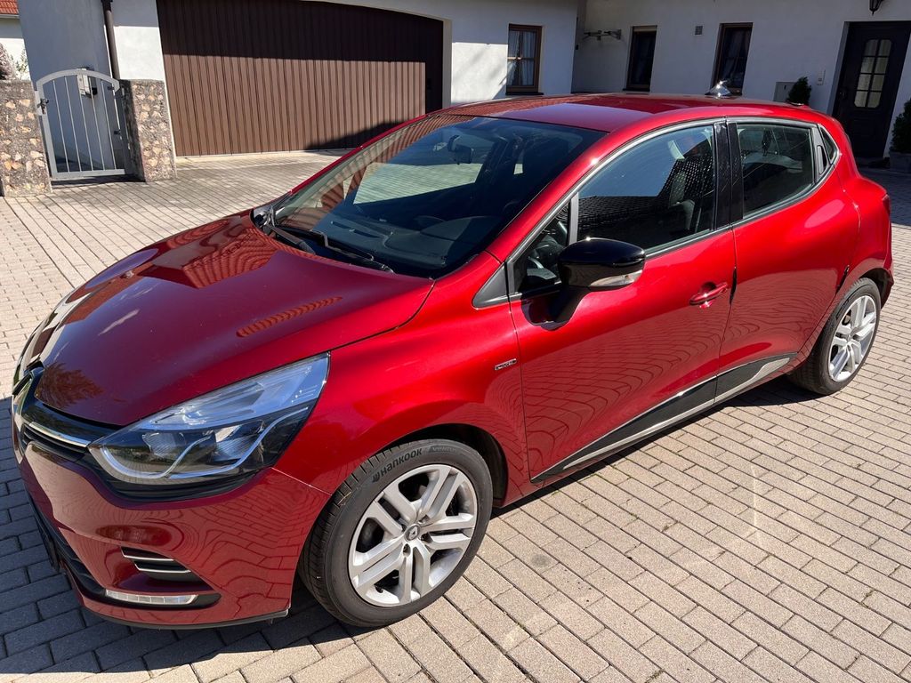 Image of Renault Clio